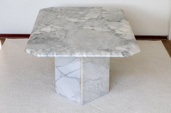 Vintage Italian Carrara marble coffee table, White, Modern (photo 2 of 6)