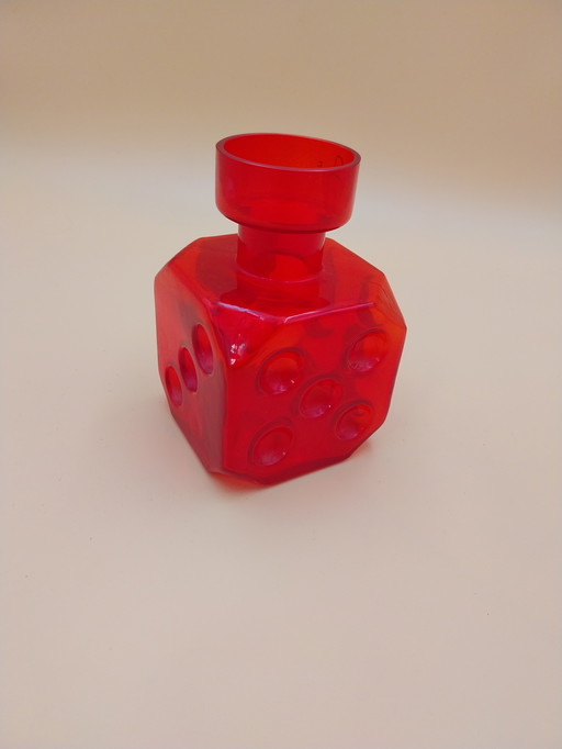 1 x Noppa vase red. By Erkkitapio Siiroinen for Riihimaen Lasi Oy Finland 1960's