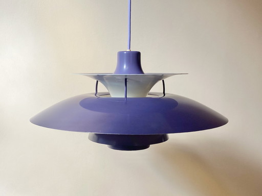 Louis Poulsen Ph5 hanglamp Design Poul Henningsen Denemarken