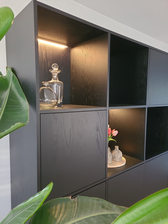 Image 1 of Zwarte vakkenkast Sevilla van Goossens