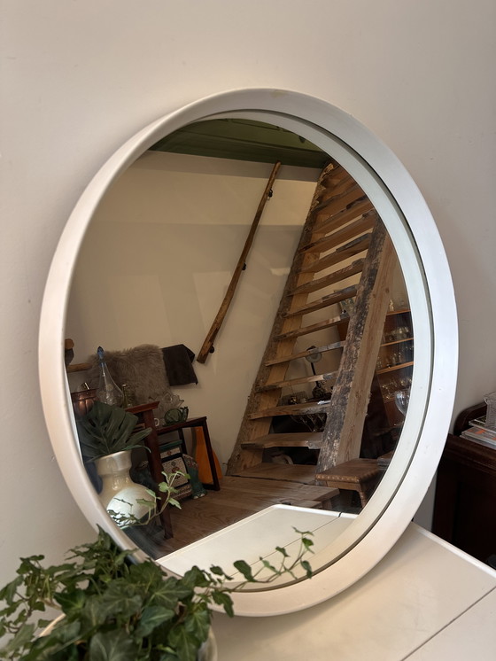 Image 1 of Jaren 70 spiegel met witte rand