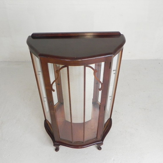 Image 1 of English Art Deco display cabinet on ornate legs, 1930s