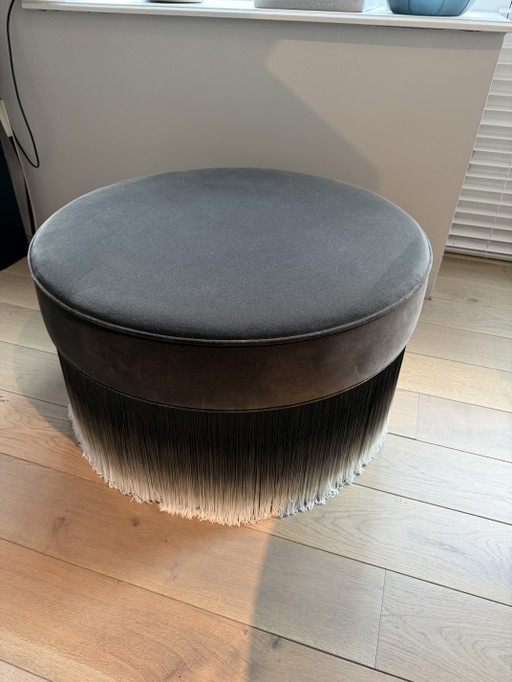 Amami pouf by Moooi