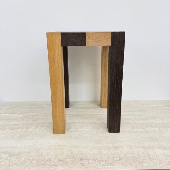 Sgabello in legno con motivo a scacchiera, Sgabelli, Marrone, Modern (foto 4 di 14)