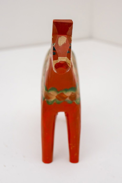 Traditional Swedish Handpainted Dala Horse from Grannas Olsson, Nusnäs, 1950s – beeldhouwkunst (photo 2 of 10)