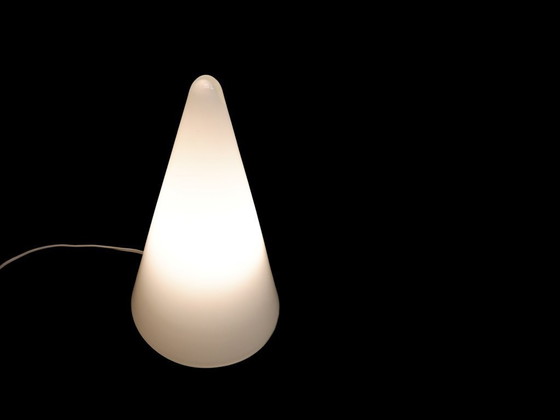 Image 1 of Lampada da tavolo in vetro a forma di teepee, anni '90