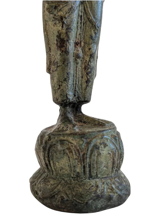 Estatua de bronce de Avalokiteshvara sobre loto – Esculturas, Bronze (photo 9 of 10)