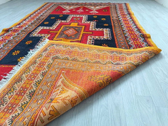 Image 1 of Alfombra bereber hecha a mano