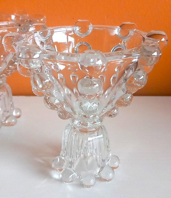 Image 1 of Vintage (1960-1970) Set van 2 Mid-Century glazen kandelaars – brutalistisch lensdesign – Tsjechisch persglas 