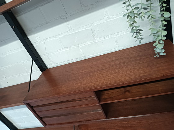 Image 1 of Poul Cadovius, Royal System Dinamarca, unidad de pared modular