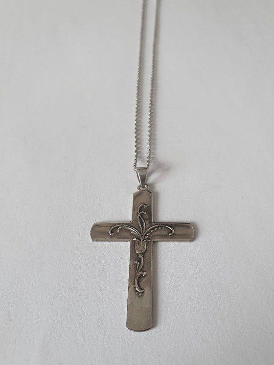 Image 1 of Croix danoise en argent avec collier assorti
