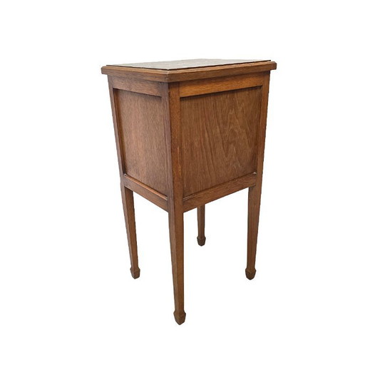 Antiek Frans Eiken Nachtkastje Met Marmeren Blad, Jaren 20
