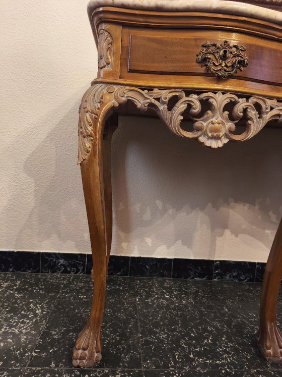 Große Konsole im Louis-XV-Stil mit Marmor – Konsolen, Holz (photo 4 of 7)