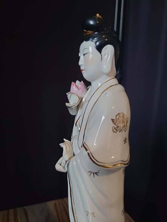 Image 1 of Vintage porcelain statues Guanyin (mirrored)