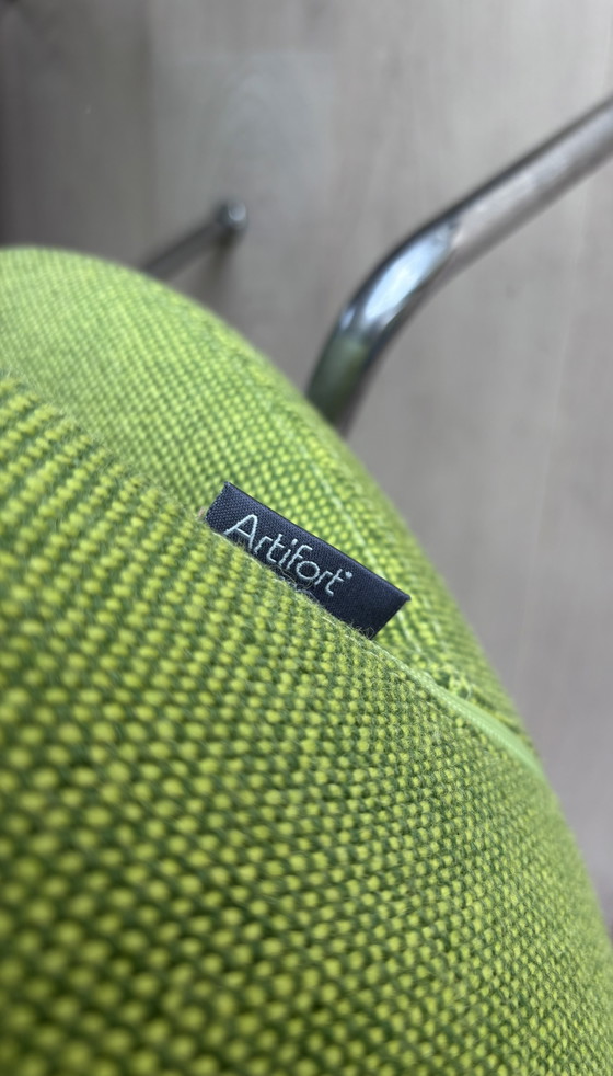 Image 1 of 4 sedie da pranzo Artifort Shark verde lime, come nuove.