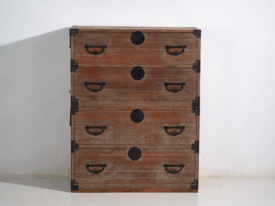 Antique Japanese Tansu Chest of Drawers - Meiji / Taishō Period (c. ) #24 – Iron (photo 30 of 40)