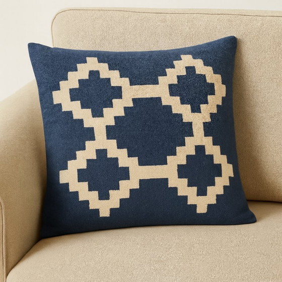 Image 1 of Funda de cojín de lana egipcia hecha a mano “Senon” – 40×40 cm – Azul y crema – Con cremallera – No incluye cojín interior