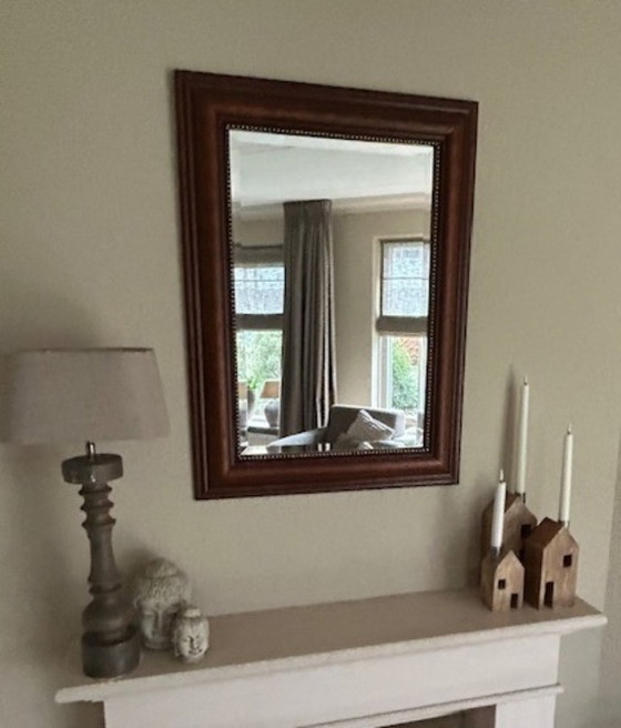 Image 1 of Miroir avec cadre en bois fin et bord facetté poli