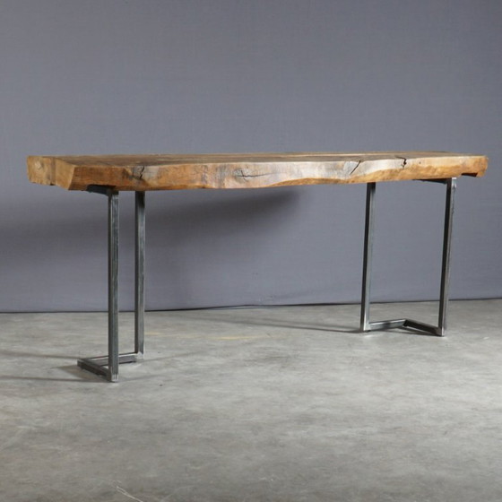 Image 1 of Table d'appoint vintage – poutres en chêne – piètement en métal