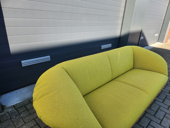 Image 1 of Leolux Gynko sofa - Like new!