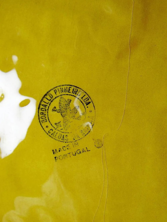 Grand plat ovale Bordallo Pinheiro en faïence jaune, Portugal – Vaisselle, Porcelaine, Vintage (photo 12 of 13)