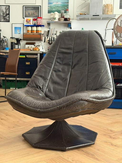 Poltrona girevole in pelle nera, stile Artifort – draaistoelen, Leather (photo 2 of 17)