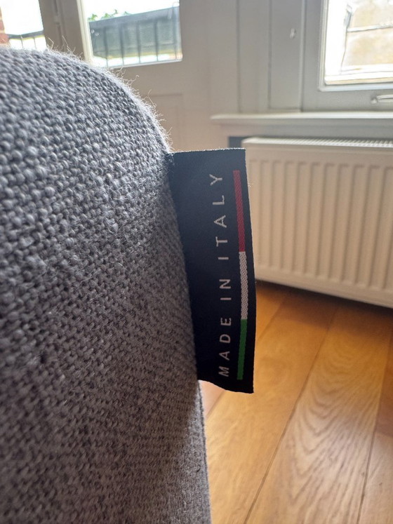 Image 1 of Ruime comfortabele bank met chaise longue / kussens met dons