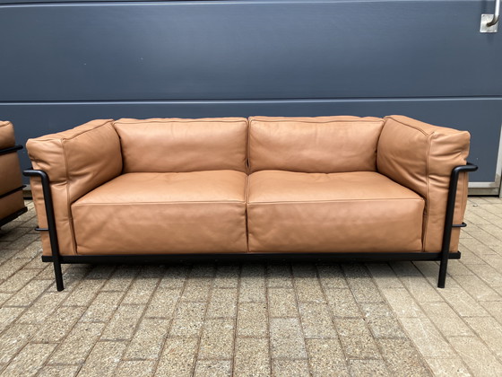 Image 1 of 2x Original Cassina Le Corbusier LC3 Cognac-Camel/Black As Good As New!!!