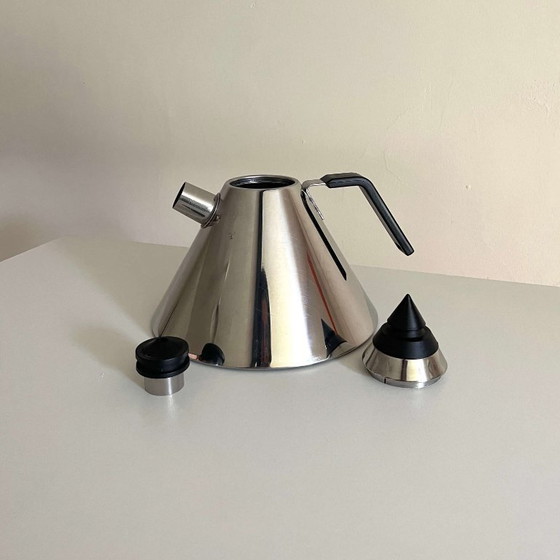 Image 1 of Vev Vigano Robinson Design 1990 Bollitore a fischio piramidale