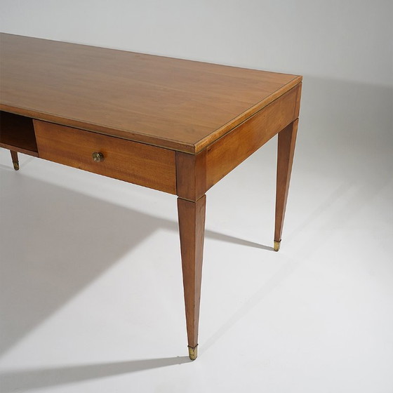Schreibtisch aus Walnussholz mit Messingdetails, 1950er Jahre – Brass (photo 10 of 14)