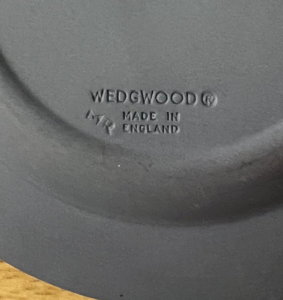 Image 1 of Cenicero Wedgwood azul