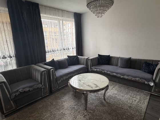 Image 1 of woonkamermeubilair