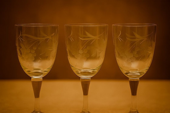 Image 1 of Bicchieri da vino vintage con foglia incisa – Set di (6+1)