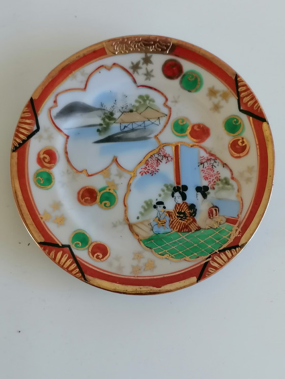 Image 1 of Japanese Serviesgoed