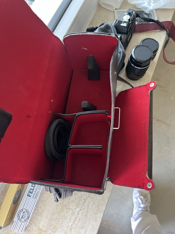 Image 1 of Revueflex SC2 SLR camera.