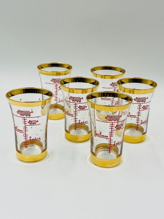 Set of 6 Vintage Pig Humor Graduated Shot Glasses – Glass & Decanter (photo 2 of 9)