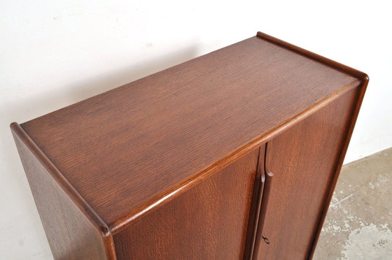 Image 1 of Vintage eiken design kast met laden, jaren 30
