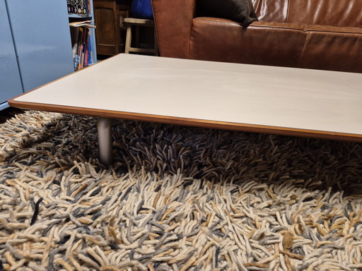 Table basse Cassina MET