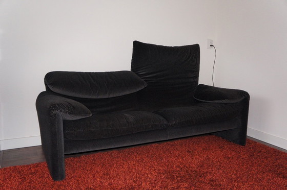 Image 1 of Cassina Maralunga