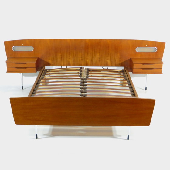 Image 1 of Letto matrimoniale vintage in teak con comodini, anni '60