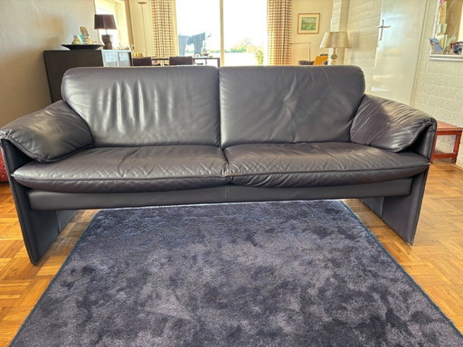 2.5-seat Bora Bora bench by Leolux