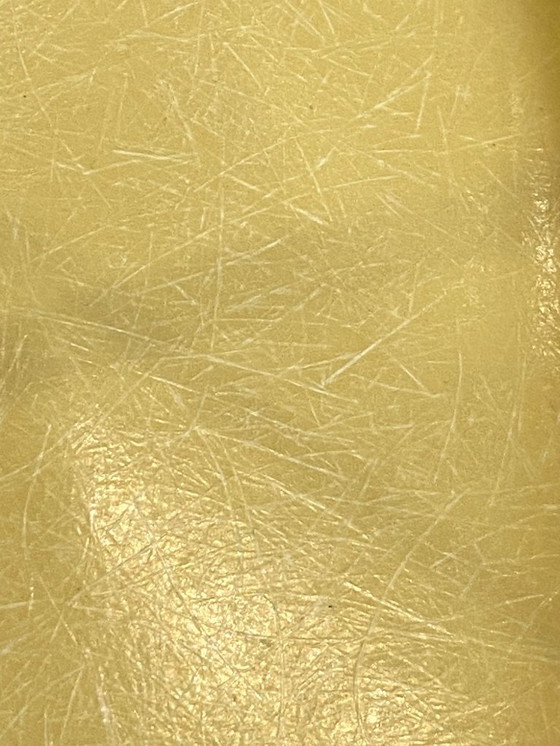Image 1 of Sedia vintage anni '50/'60/'70 di Eames Herman Miller in fibra di vetro rivestita in vinile giallo.