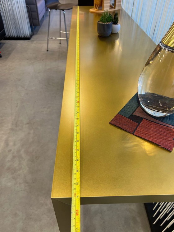 Image 1 of MDF ITALIA TENSE CONSOLLE OTTONE - MODELLO SHOWROOM