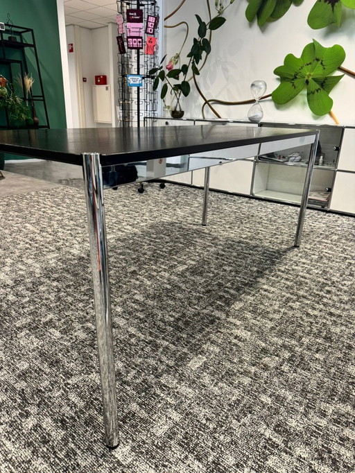 1x bureau USM Haller