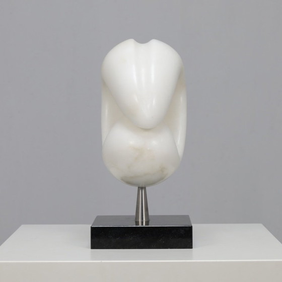 Image 1 of Sculpture abstraite en marbre sculptée à la main, design moderne néerlandais, années 1990