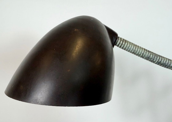 Image 1 of Groene industriële schaarwandlamp van Elektroinstala, jaren 60.