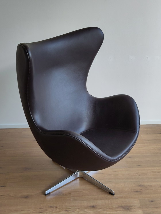 Image 1 of Scandinavian armchair Egg chair Arne Jacobsen