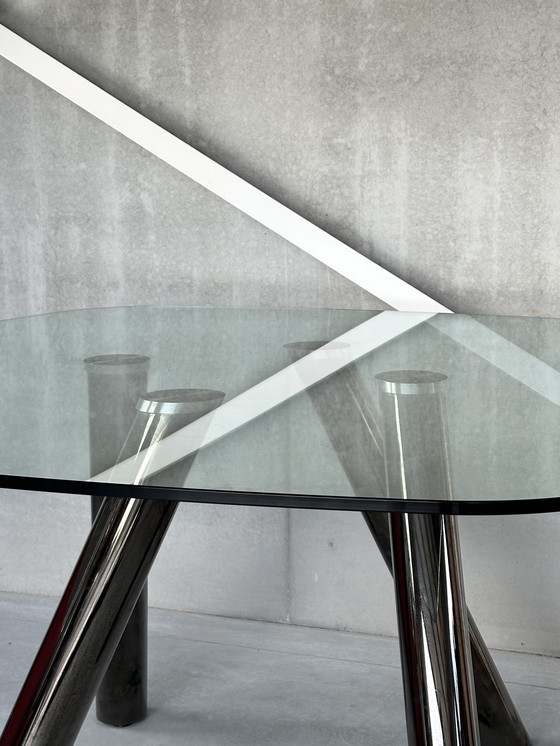 Image 1 of Ray table by Cattelan Italia