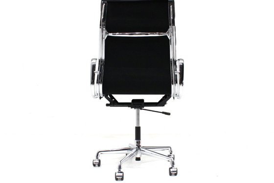 Image 1 of Neuwertig! Vitra Eames Soft Pad EA219 Drehstuhl Schreibtischstuhl, Premium Leder, Np. 5765,-€