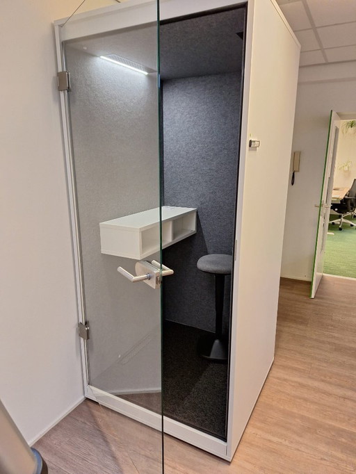 Poddie Phone Call Cabin